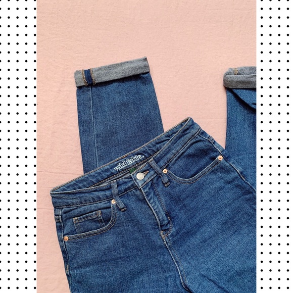 High Waist Mom Jeans - Picture 1 of 4
